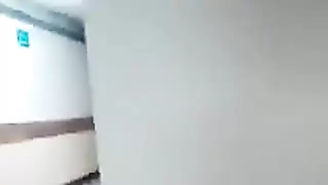 Чел попал в узбекскую больницу, а местная медичка так возбудилась, что отдалась ему